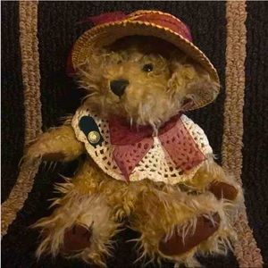 Brass Button Collectibles bear